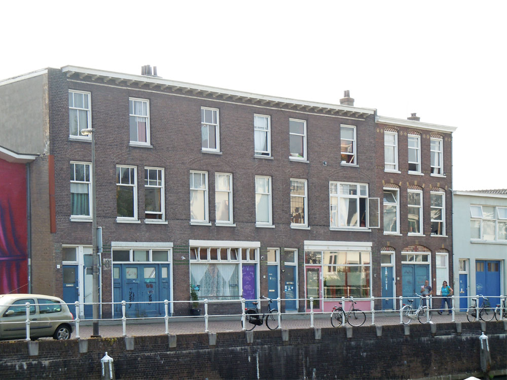 Zeedijk Utrecht: voormalige fabriek voor suikerwerken vh Jos. de Leeuw uit circa 1880