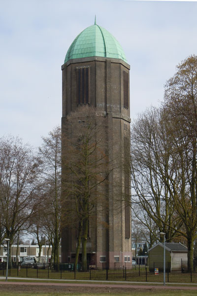 Watertoren Overvecht in Utrecht, verkocht door Vitens, heeft een nieuwe eigenaar