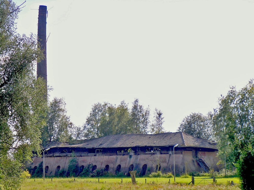 Vianen steenfabriek Ossenwaard met dak 2016